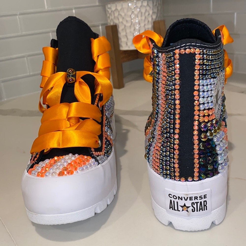 Custom Women’s Converse